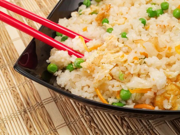 米饭是最垃圾的主食，二次加热会致癌？真正不能加热的是这4种菜
